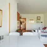 Ondarreta & Terrace Apartment San Sebastian